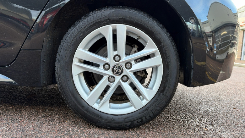 Toyota Corolla 1.8 VVT-i Hybrid Icon Tech 5dr CVT Hybrid Hatchback